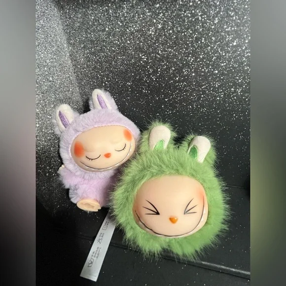 Set of 3 - Labubus 🩵💚💜 charms 💜💚🩵 - Picture 2 of 9